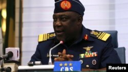  Air Marshal Alex Badeh hafsan hafsoshin tsaron Najeriya.