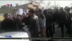 تجمع اعتراضی خریداران خودرو مقابل شرکت سایپا