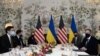 وزیر خارجه آمریکا در دیدار با وزیر خارجه اوکراین از اقدامات تنش‌زای روسیه انتقاد کرد