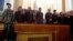 Подозреваемые в групповом изнасиловании в зале суда. Кабул, Афганистан (архивное фото)