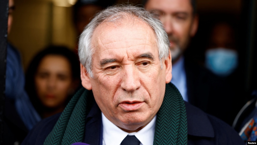 13 Aralık 2024 - Fransa'nın yeni atanan Başbakanı François Bayrou, Paris'te medya mensuplarına konuştu. 