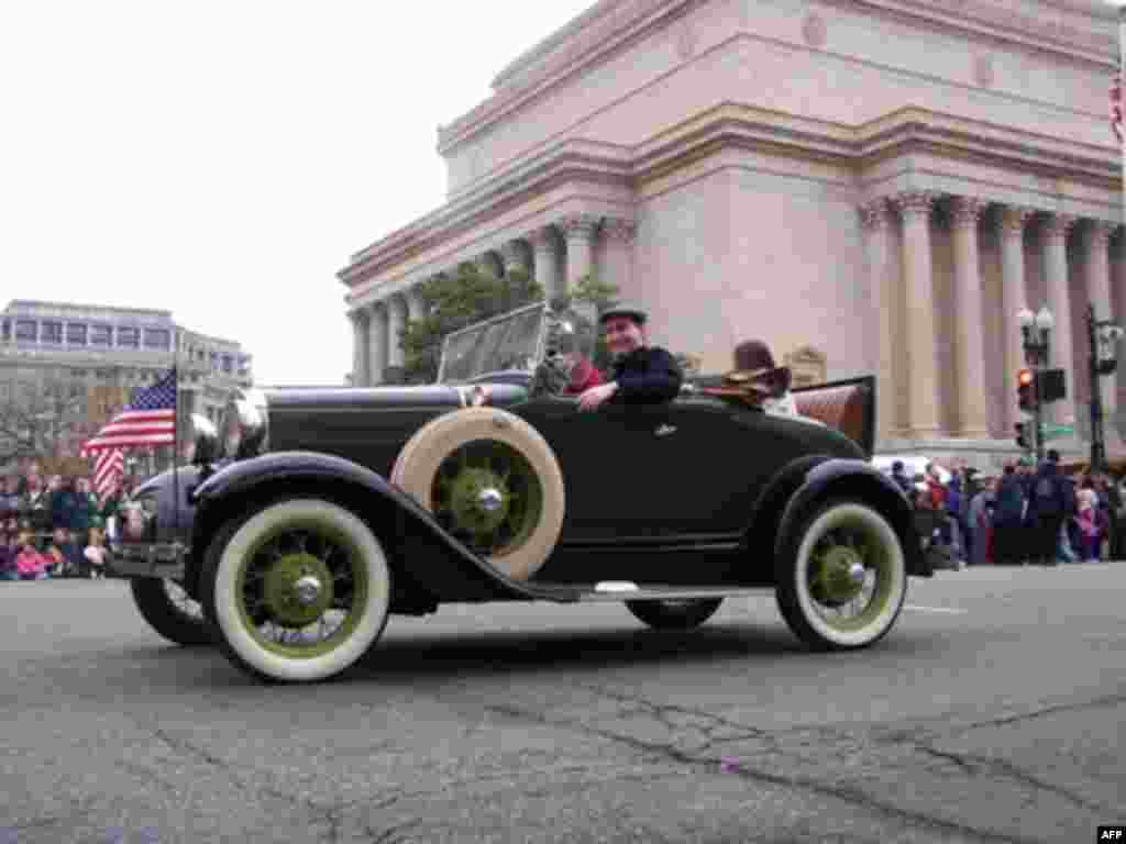 Lễ hội Hoa Anh Ðào 2011 ở thủ đô Washington (VOA - Trà Mi)