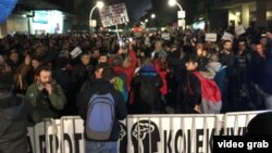 Protest u Podgorici na kojem građani traže ostavke državnog vrha