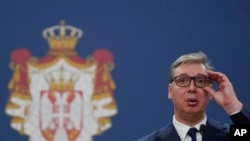 Президент Сербии Александр Вучич во «Дворце Сербия» в Белграде, в пятницу, 25 октября 2024 года. (Фото AP / Дарко Войинович)
