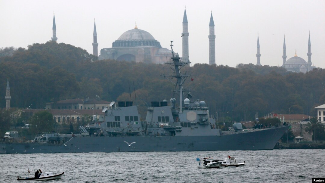 Kapal Angkatan Laut Amerika Serikat USS Ross di Istanbul. (Foto: Ilustrasi)