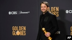 Kieran Culkin, "Succession" dizisindeki rolüyle en iyi erkek oyuncu ödülünü aldı.