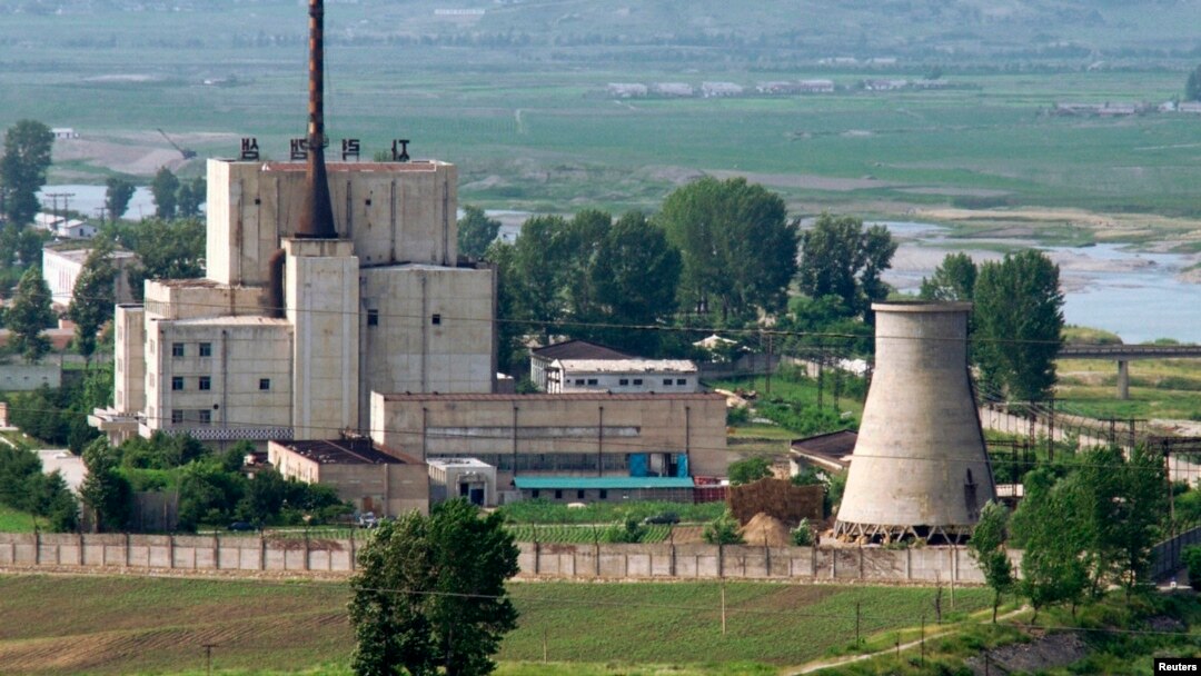 Planta nuclear en Nyongbyion, cerrada desde 2007, será reactivada para producir bombas atómicas.