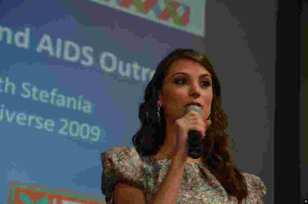 En muchos pa&iacute;ses de Am&eacute;rica latina, el estigma se multiplica por la cultura o la religi&oacute;n, seg&uacute;n la&nbsp;Miss Universo 2009 y embajadora de AIDFORAIDS. (FOTO: Juan Moreno).