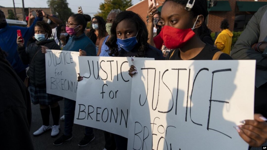 Protesti u Chicagu zbog slučaja Breonne Taylor. (Foto: Tyler LaRiviere/Chicago Sun-Times via AP)