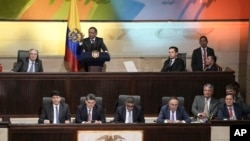 El presidente colombiano Gustavo Petro pronuncia un discurso durante la sesión inaugural del nuevo año legislativo en Bogotá, Colombia, el sábado 20 de julio de 2024.