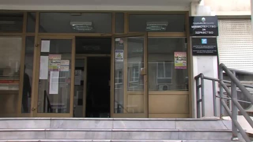 Пикот на коронавирусот се очекува на крајот од месецот, предупредуваат надлежните