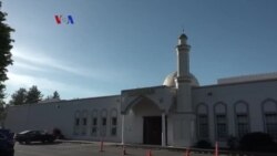 Buka Puasa di Masjid Ar-Rahmah