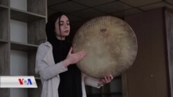 دەف لێدانی خانمێکی گەنجی شاری سلێمانی سەرسامت دەکات