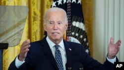 El presidente Joe Biden habla durante una recepción en el Salón Este de la Casa Blanca, en celebración del Mes de la Herencia Hispana para honrar las contribuciones de la comunidad latina a los Estados Unidos, el miércoles 18 de septiembre de 2024. AP