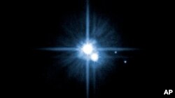Plutón posee cinco lunas descubiertas hasta el momento. La votación terminó este lunes.