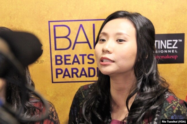 Sutradara Livi Zheng berharap "Bali Beats of Paradise" mendapat sambutan positif di tanah air setelah diputar di AS dan Korea Selatan. (Foto:Rio Tuasikal/VOA)
