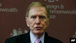 Michael Kirby, hakim Australia, Ketua Komisi PBB untuk penyelidikan hak asasi manusia di Korea Utara. (AP/Lefteris Pitarakis)