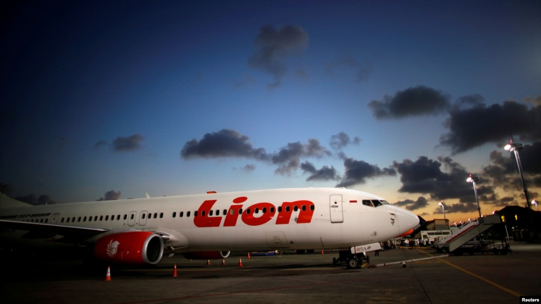 Pesawat Lion Air Boeing 737-900 di Denpasar, bali, 14 Agustus 2017. (Foto: dok).