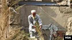 خلک له حکومت څخه غواړي چې د ویجاړو شویو کورونو په ودانولو کې له ولسونو سره مرسته وکړي.