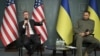 کنفرانس خبری مشترک مشاور امنیت ملی کاخ سفید (چپ) و رئیس‌دفتر رئیس جمهوری اوکراین – کی‌یف ۲۰ مارس ۲۰۲۴ 