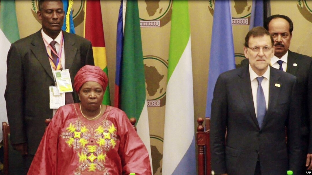 A video grab taken from AFP footage on June 26, 2014 shows African Union (AU) President Nkosazana Dlamini-Zuma and Spanish Prime Minister Mariano Rajoy attending the opening of an African Union (AU) summit in Malabo, Equatorial Guinea, on June 26, 2014.