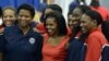 Ibu Negara Michelle Obama Semangati Atlet Olimpiade AS
