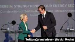 Predsednica Evropske komisije Ursula fon der Lajen i predsednik Srbije Aleksandar Vučić (Foto: Twitter/@vonderleyen)