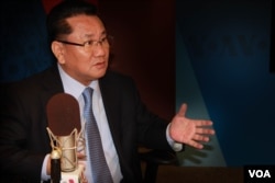 FILE - Former North Korean official Ri Jong Ho speaks to VOA Korean Service.