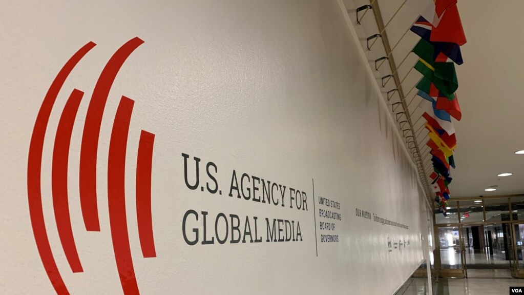 USAGM thotë se spiunimi i gazetarëve është fyerje për lirinë e shtypit