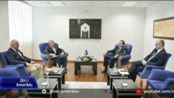 Kosovë, fillojnë këshillimet qeveri-opozitë për bisedimet me Serbinë
