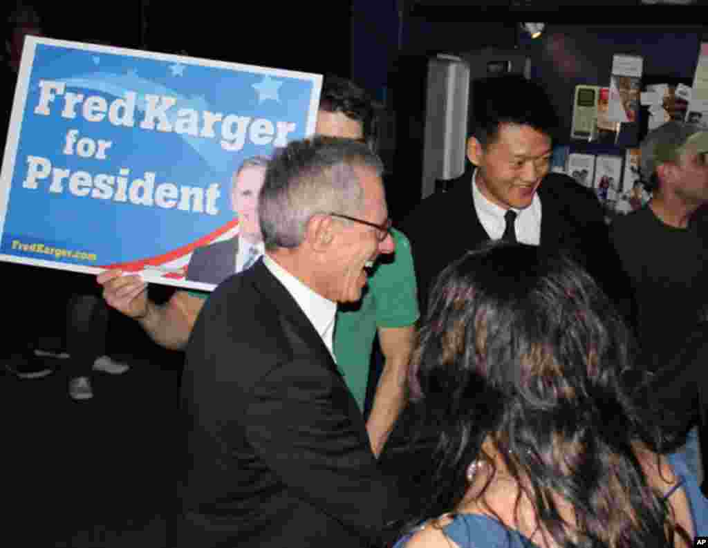 Karger's campaign event was held at "New Hampshire's favorite gay and alternative bar." (VOA-Allen)
