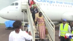 Dépistages d'Ebola à l'aéroport de Mbandaka (vidéo)