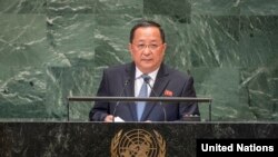 El canciller de Corea del Norte, Ri Yong Ho dijo a la Asamblea General de la ONU que no ve el mismo compromiso de su país en EE.UU.