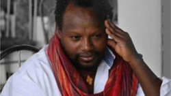 ኣብ ኢትዮጵያ ኣብ ማእሰርቲ ዝጸንሓ ጋዜጠኛ ተመስገን ደሳለኝ ኩነታት ክፈልጡ ከምዘይኸአሉ ስድራቤቱ ገሊጾም