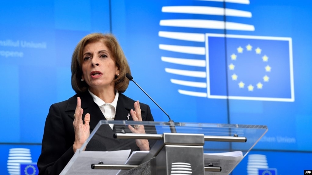 Ủy viên Y tế Châu Âu Stella Kyriakides.