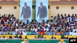 Đương kim Tổng thống Burkina Faso Blaise Compaore tham dự một cuộc vận động tranh cử ở Ouagadougoon, ngày 19/11/2010