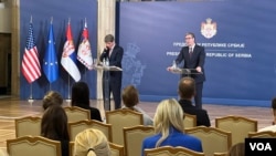 Konferencija za medije predsednika Srbije Aleksandra Vučića i američkog zvaničnika Hozea Fernandeza (foto: Rade Ranković)