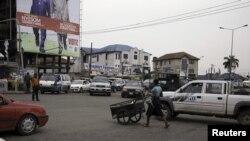 Vue sur une rue de Port Harcourt, une des villes touchées par le couvre-feu, dans l'Etat de Rivers, le 31 mars 2015.