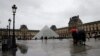 France's Louvre Stays Shut Amid Staff Fears of Virus Spread