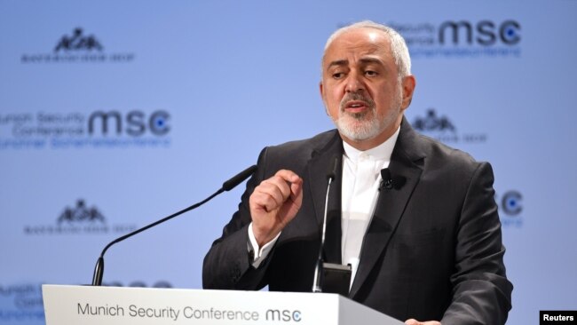 伊朗外长扎里夫17日在德黑兰国际安全会议上讲话