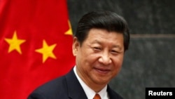 China's President Xi Jinping attends a news conference at Los Pinos Presidential Palace in Mexico City, June 4, 2013. 
