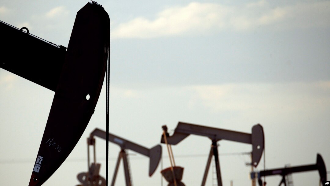 La producción de petróleo de países fuera de la OPEP, como Estados Unidos, ha mantenido estables los precios del crudo en los últimos años.