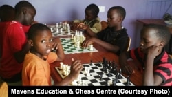 Wasu yara masu darar Chess