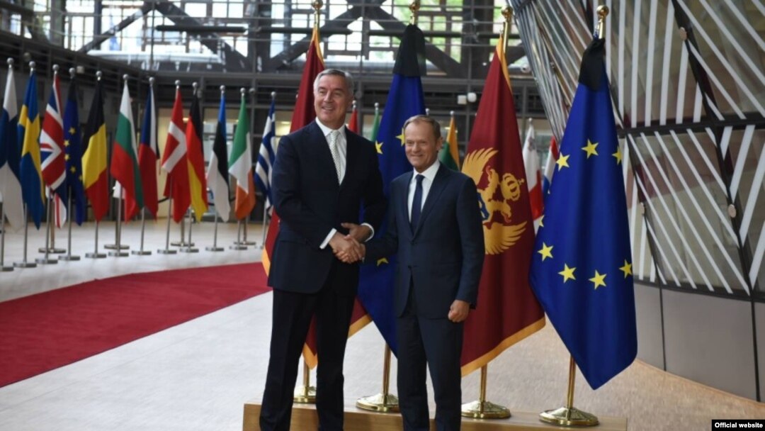 Crnogorski predsjednik Milo Đukanović i predsjednik Evropskog savjeta Donald Tusk (rtcg.me)