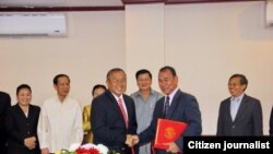 ສະມາຊິກສະພາແຫ່ງຊາດ ລາວ ກຳລັງພິຈາລະນາປັບປຸງກົດໝາຍວ່າດ້ວຍສັນຊາດ ລາວ ໃນກອງປະຊຸມສະໄໝສາມັນຄັ້ງທີ 4 ນີ້ 