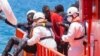 Spanyol Selamatkan 125 Migran Afrika dari Tengah Laut 