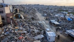 Plan to reconstruct Gaza without moving Palestinians launched at Cairo summit