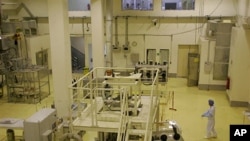 A picture shows the fuel manufacturing plant in the central province of Isfahan, Iran (2009 File)