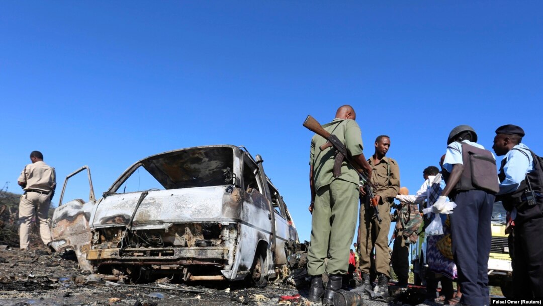 Abasirikare ba Somaliya Bahagaze ahabereye igitero ca bombe 