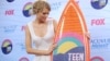 Taylor Swift arrasa en los Teen Choice Awards
